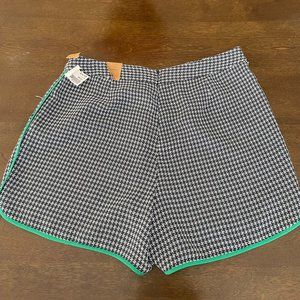 Daniel Cremieux black and white plaid Ladies shorts Sz 10